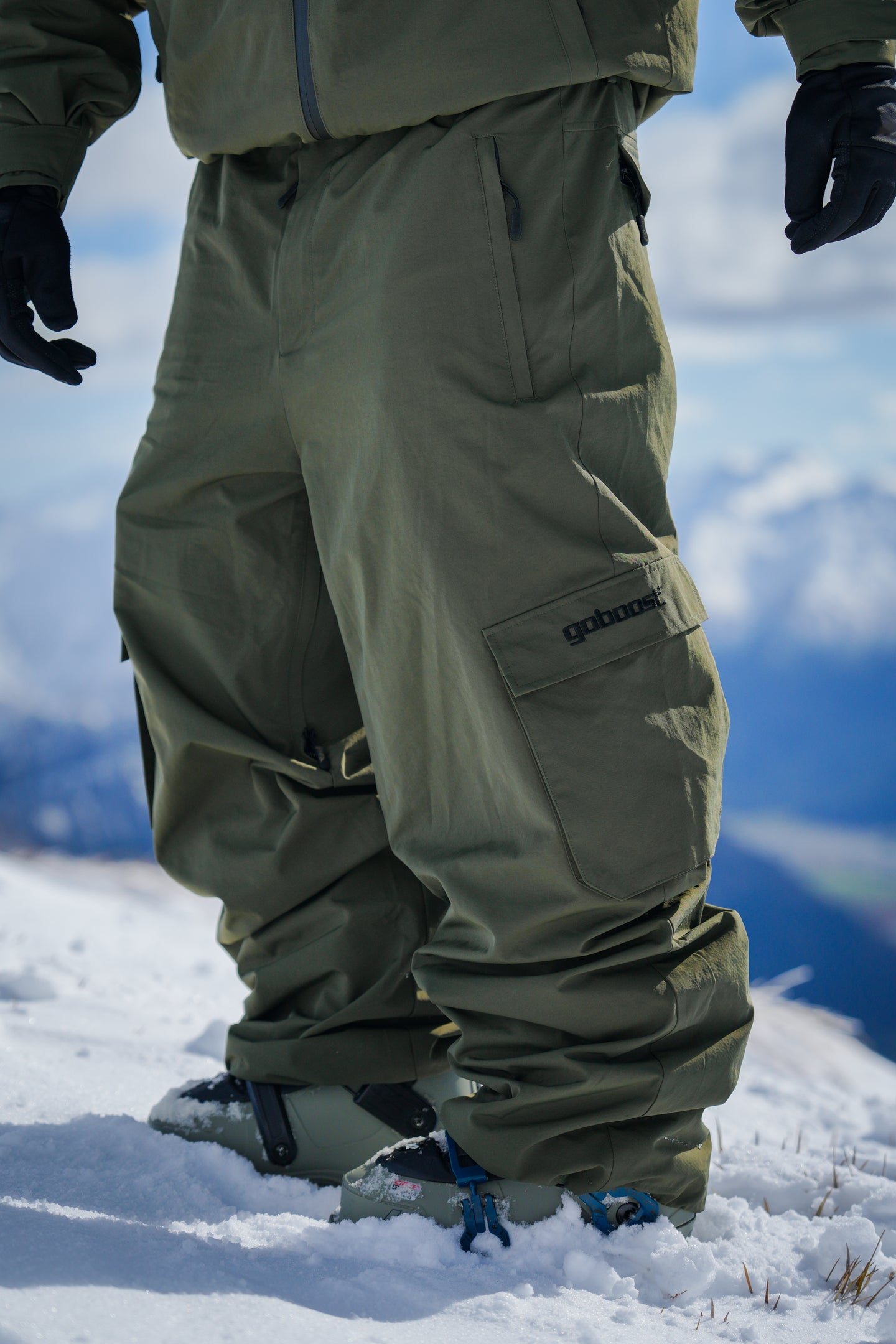 GOBOOST OneSerie 3L 15K Insulated Snowpants – Olive