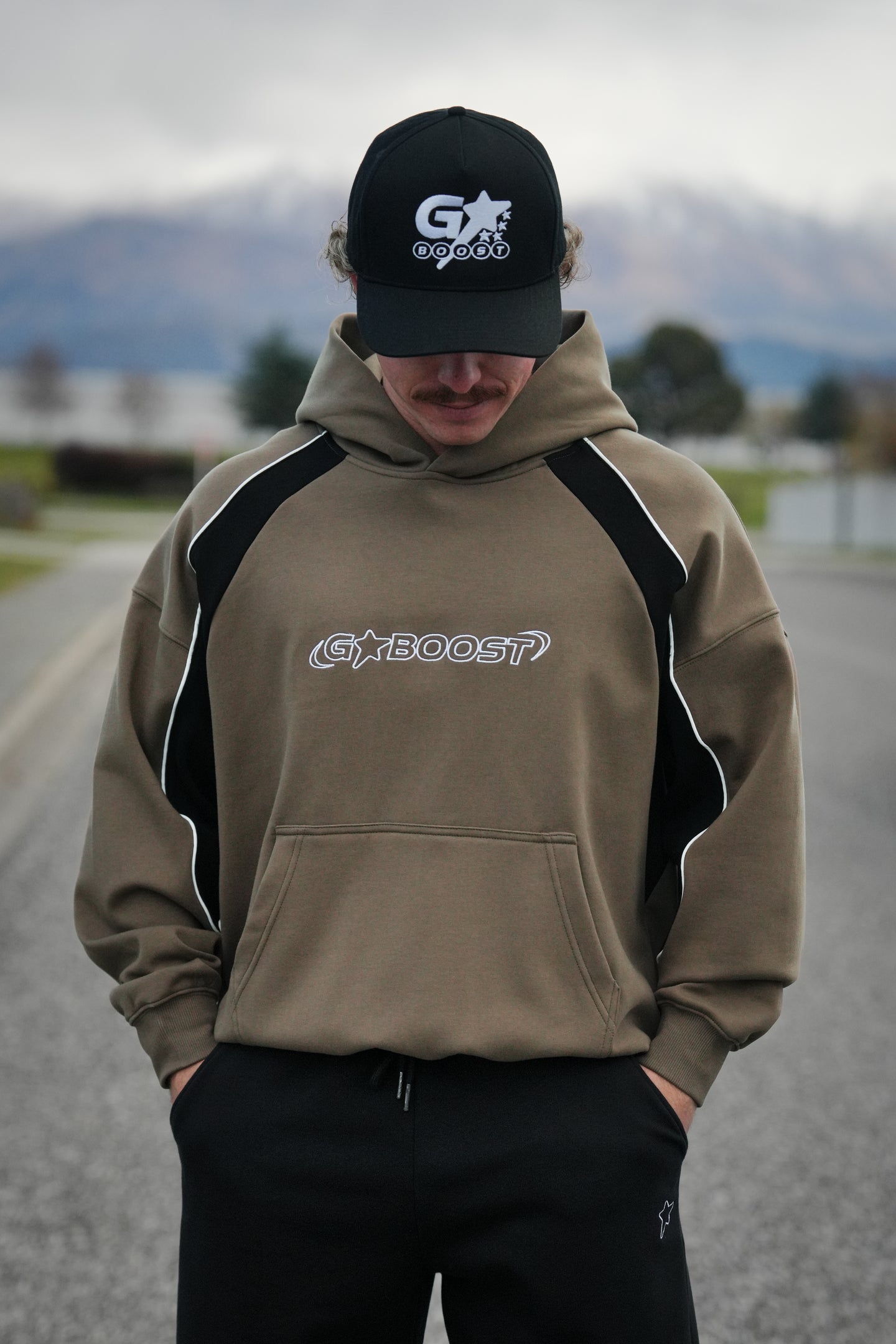 Core Line Hoodie - Green