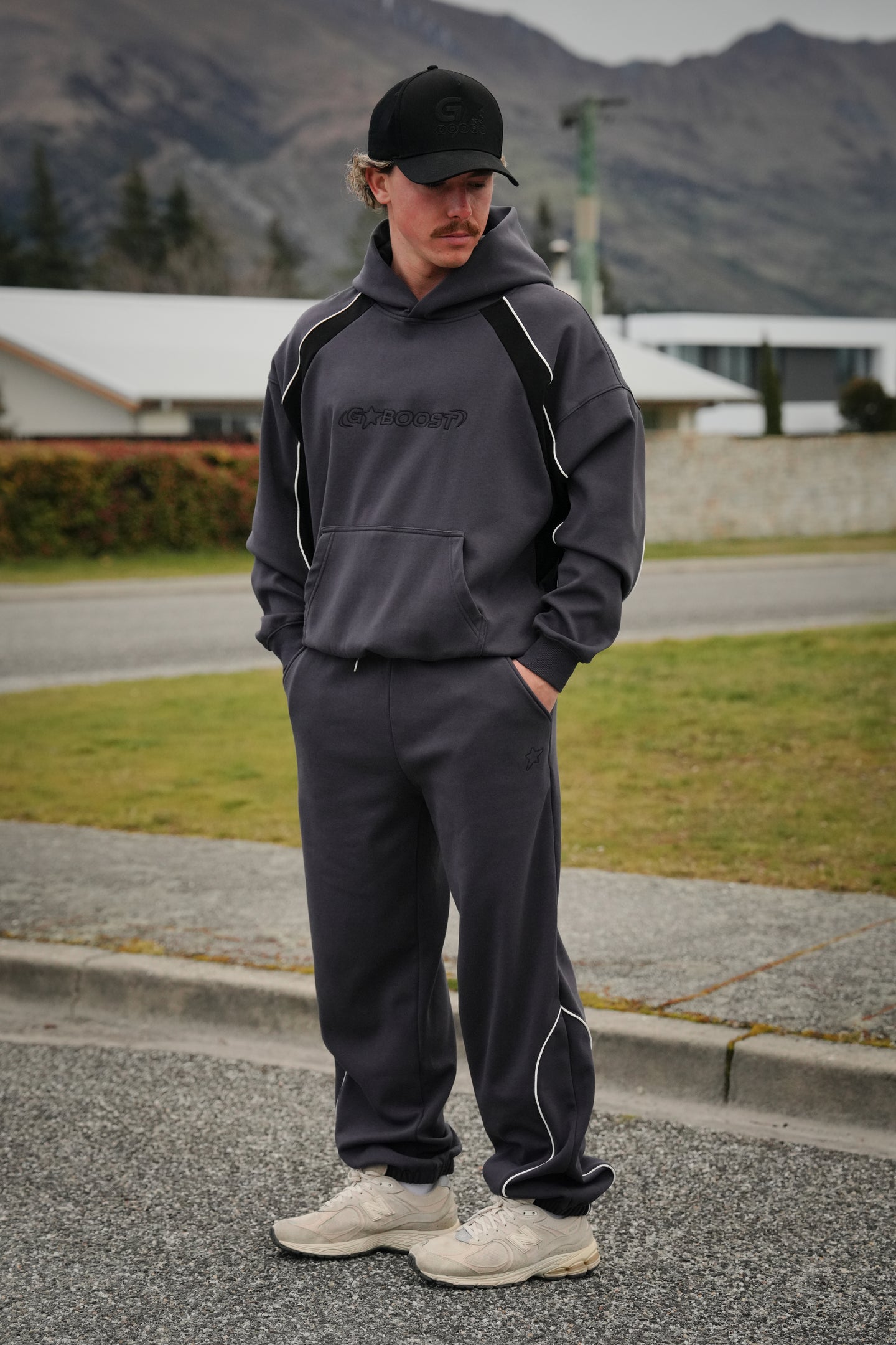 Core Line Jogger - Grey