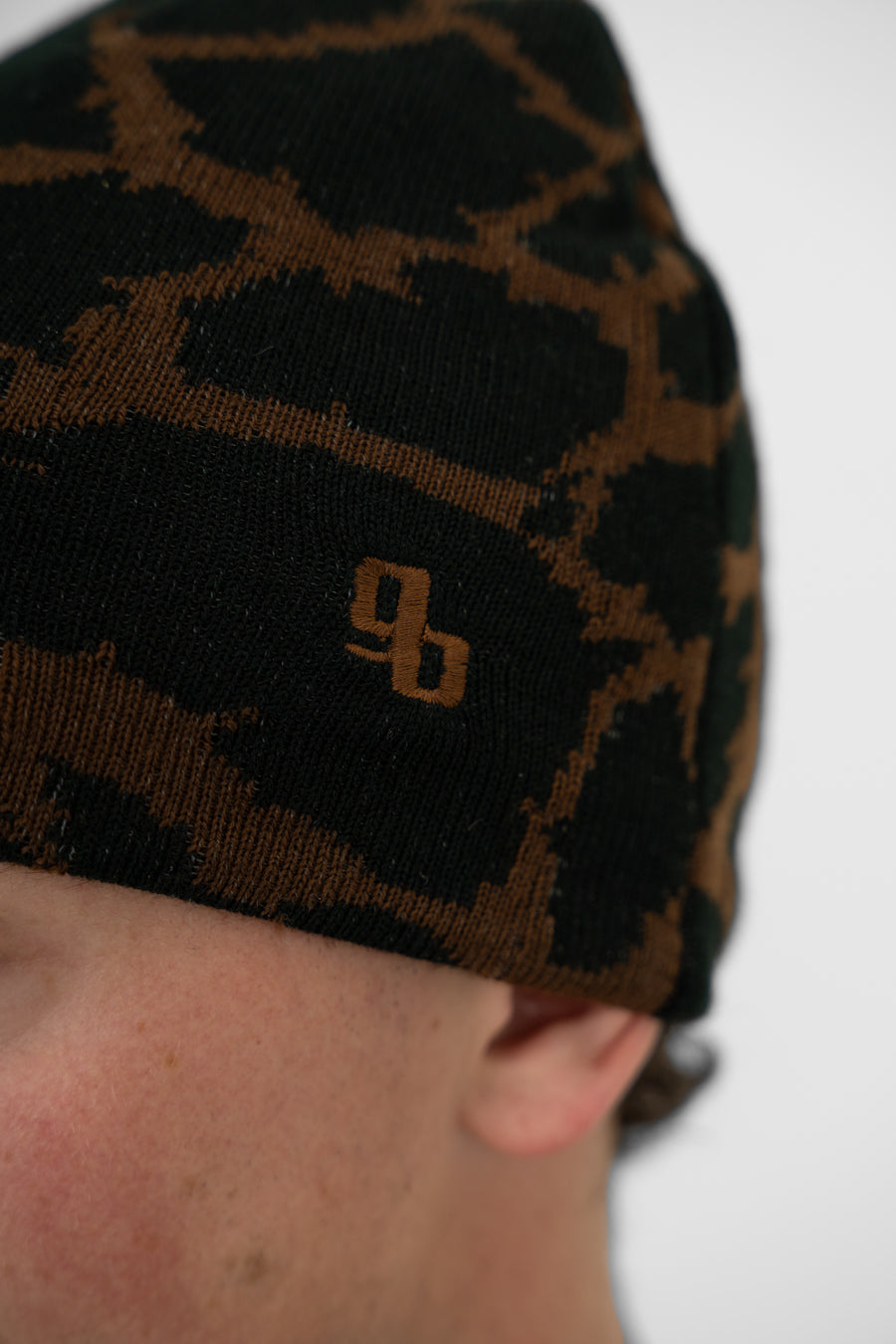 Graphite Beanie - Brown