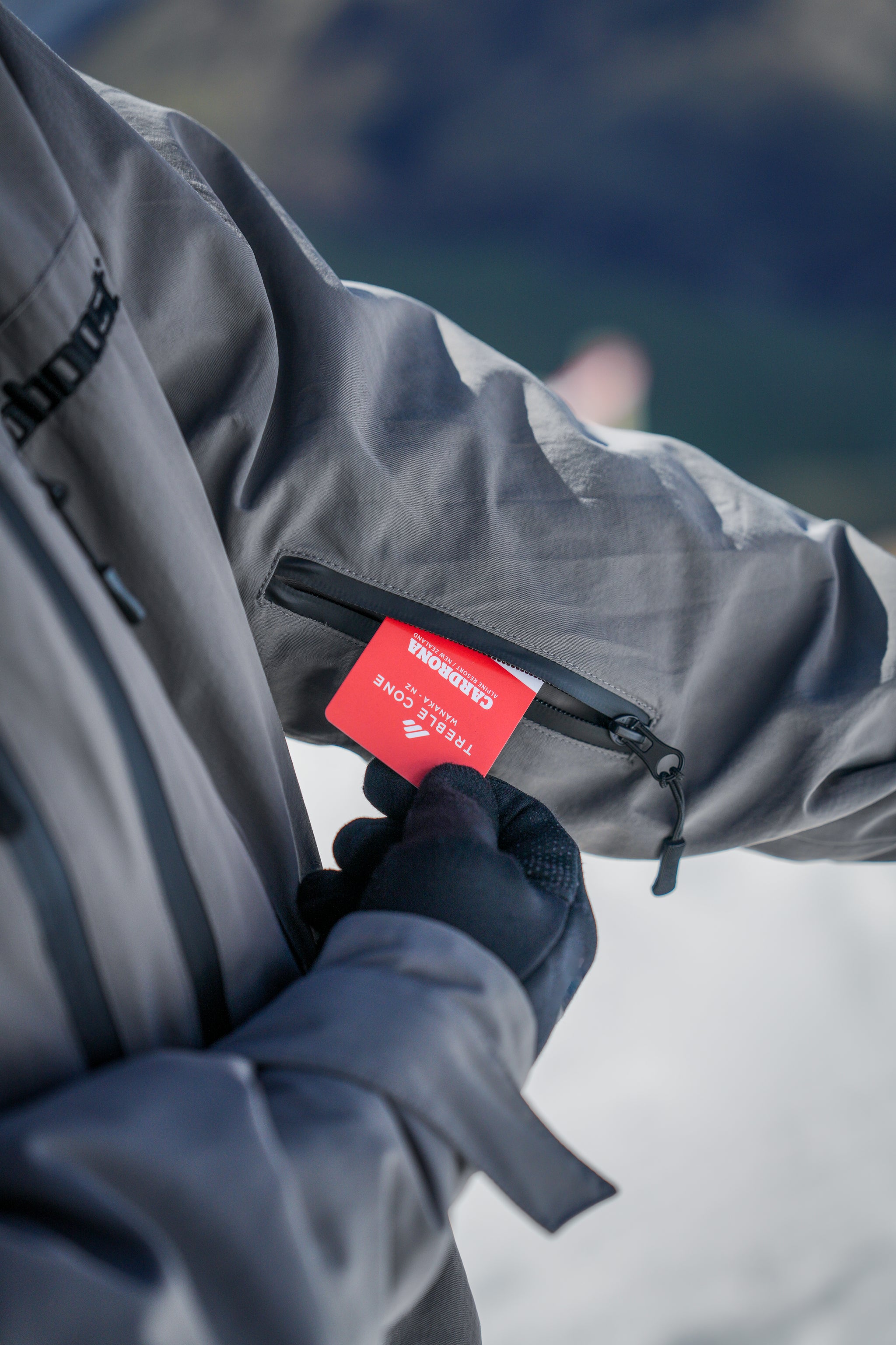 GOBOOST OneSerie 3L 15K Insulated Jacket – Grey
