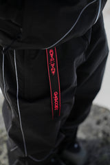 Broken Chain Magnetic Belt - Black and Red