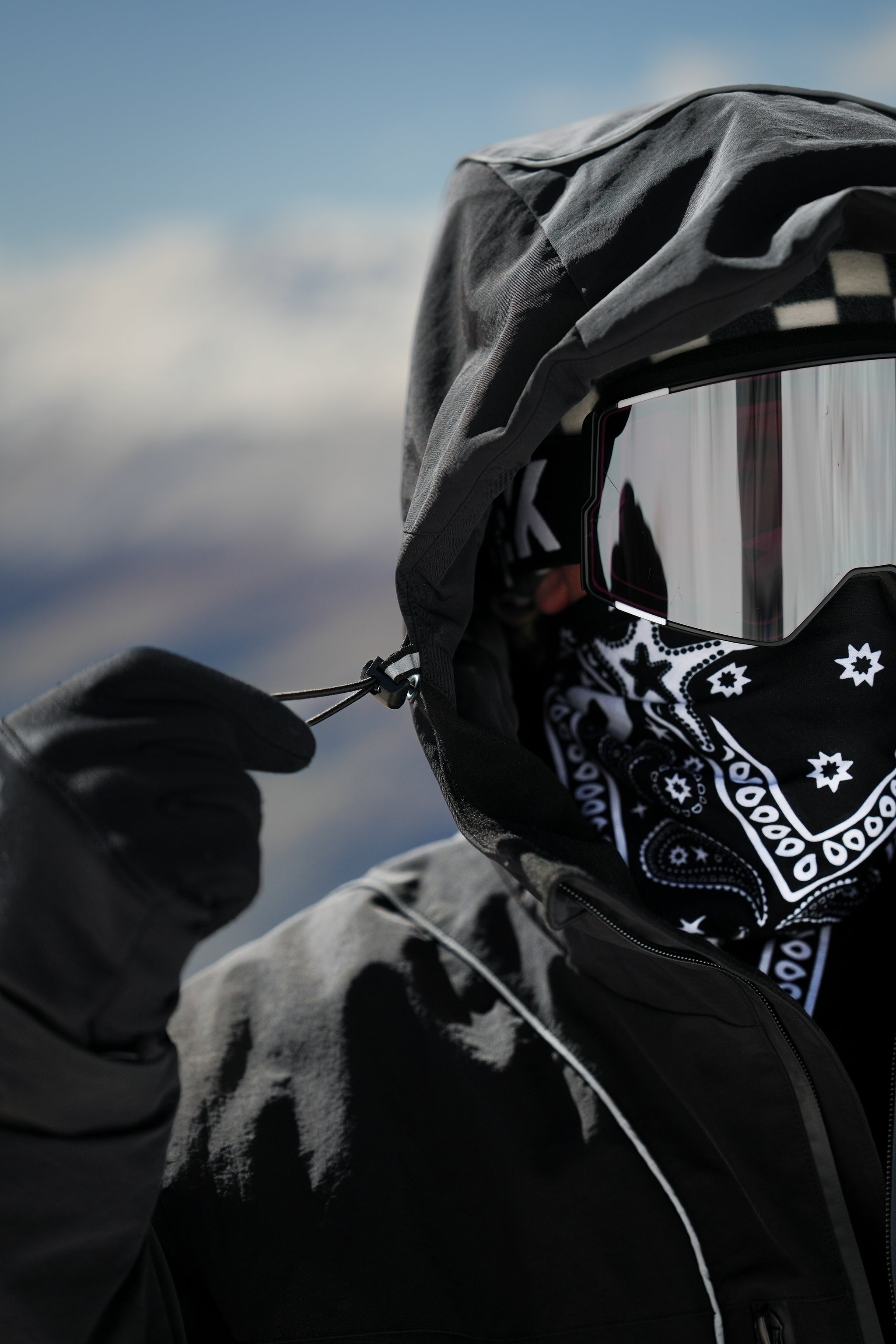GOBOOST OneSerie 3L 15K Insulated Jacket – Black Reflective