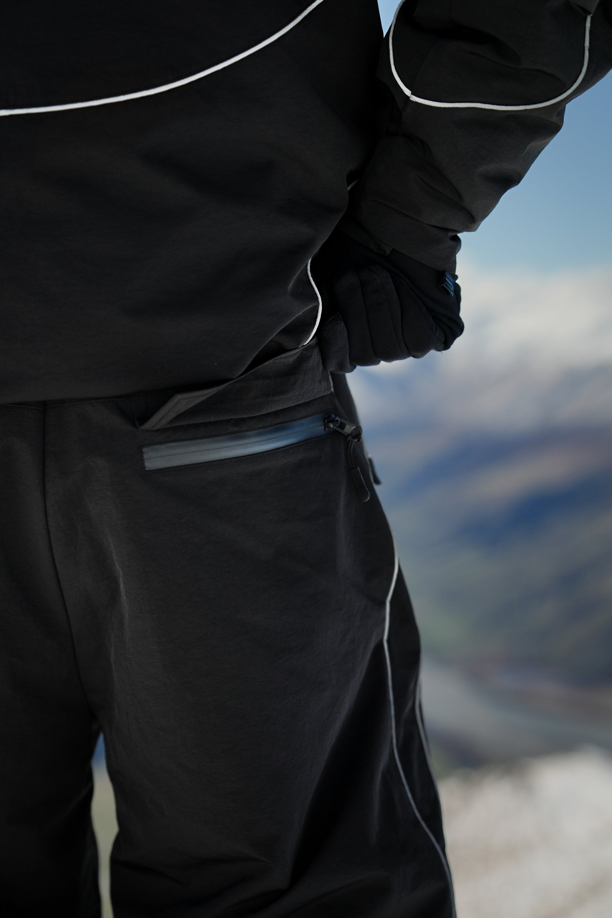 GOBOOST OneSerie 3L 15K Insulated Snowpants – Black Reflective