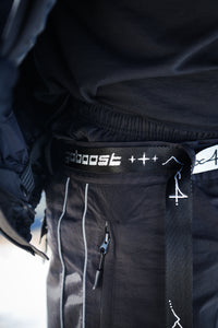 Summit Magnetic Belt – Black and Light Grey