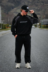 Core Line Hoodie - Black