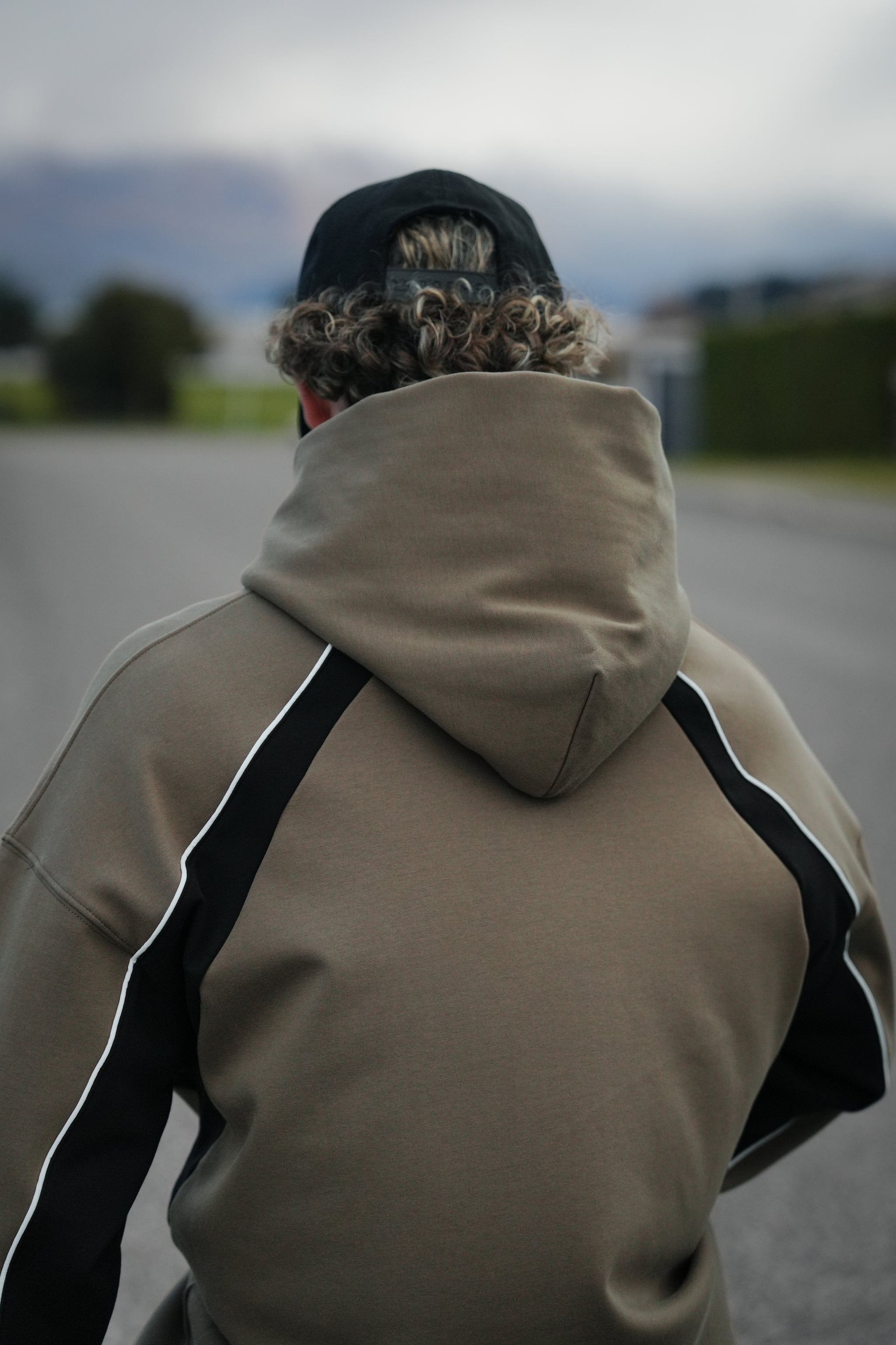 Core Line Hoodie - Green