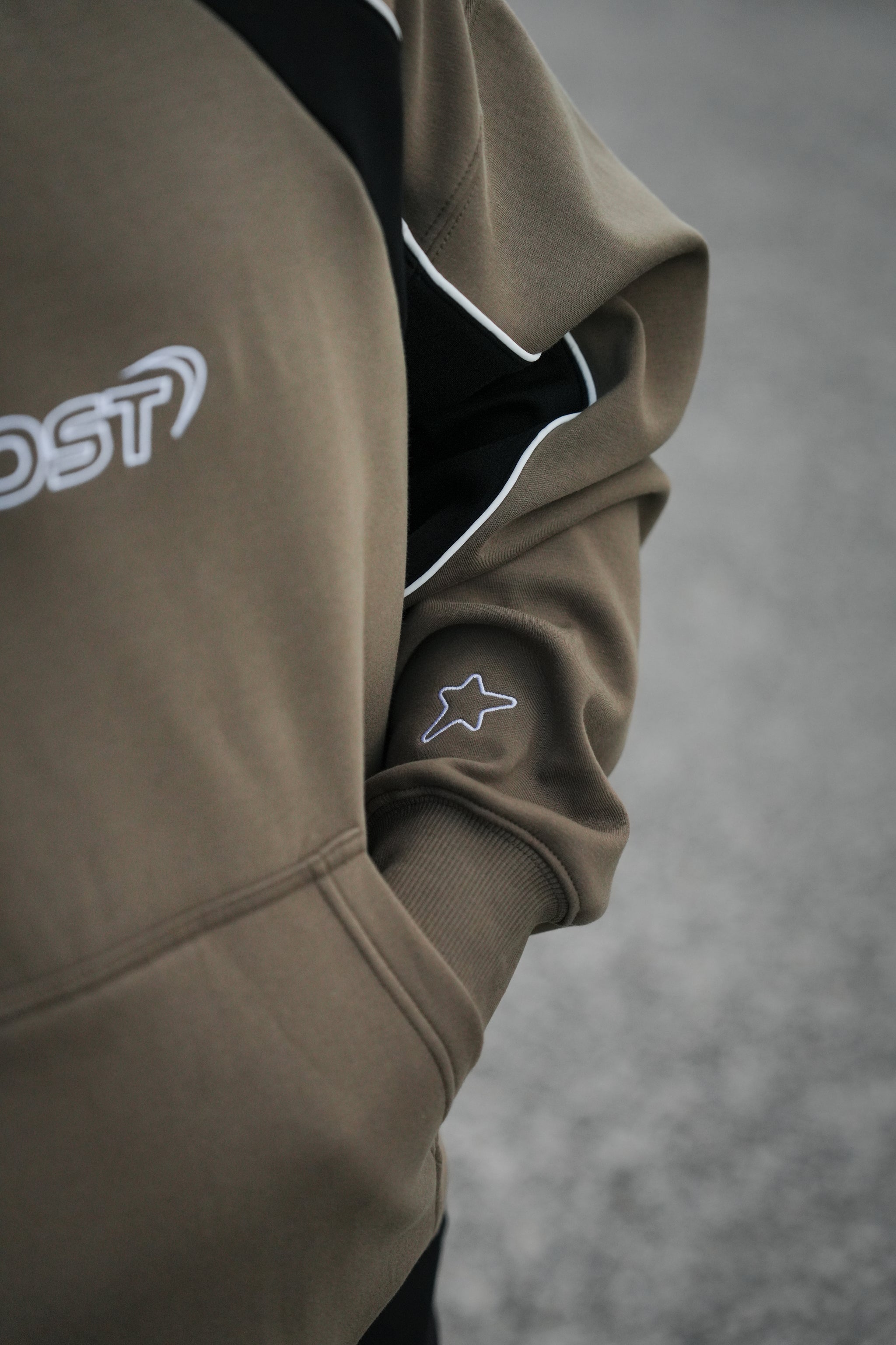Core Line Hoodie - Green