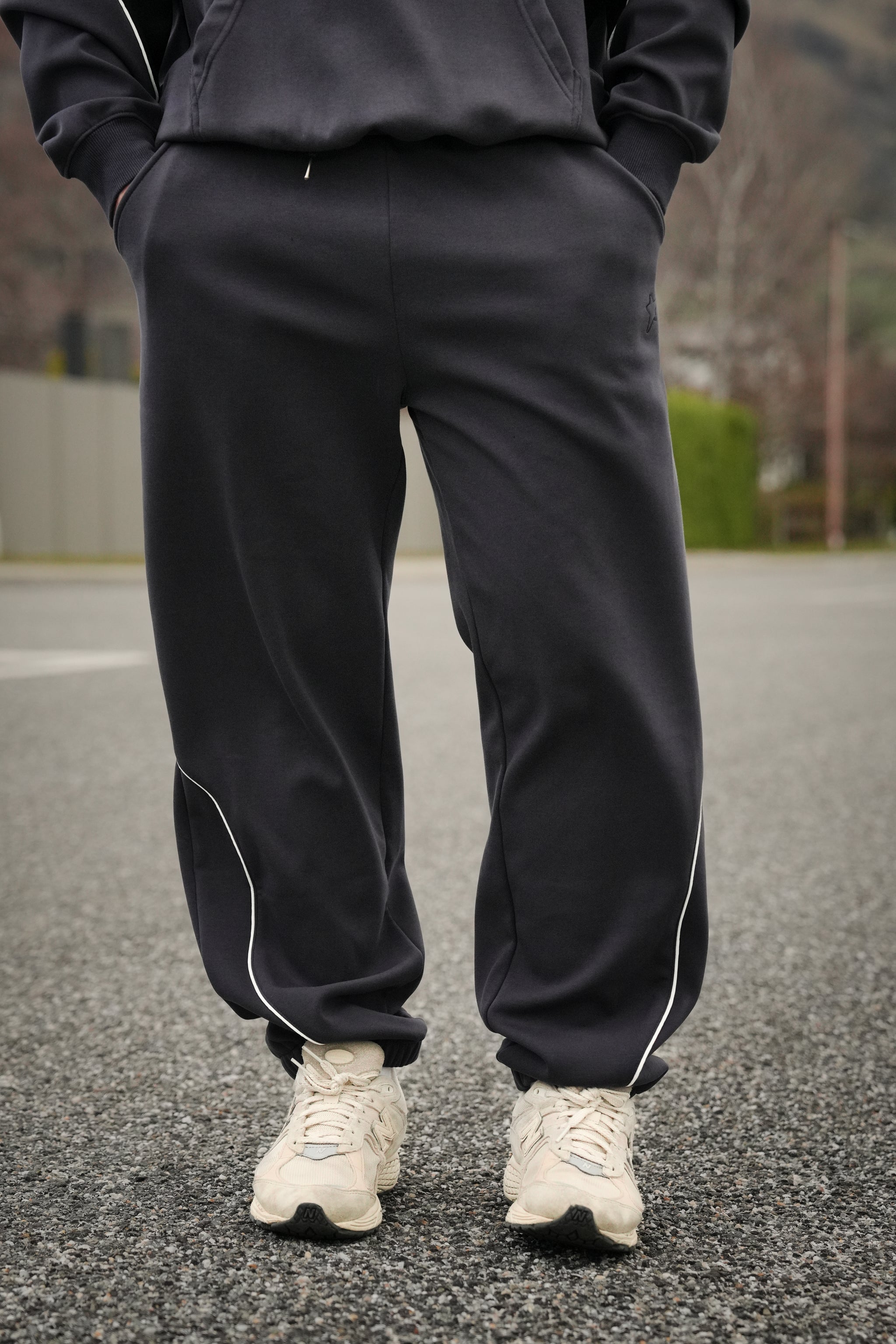 Core Line Jogger - Grey