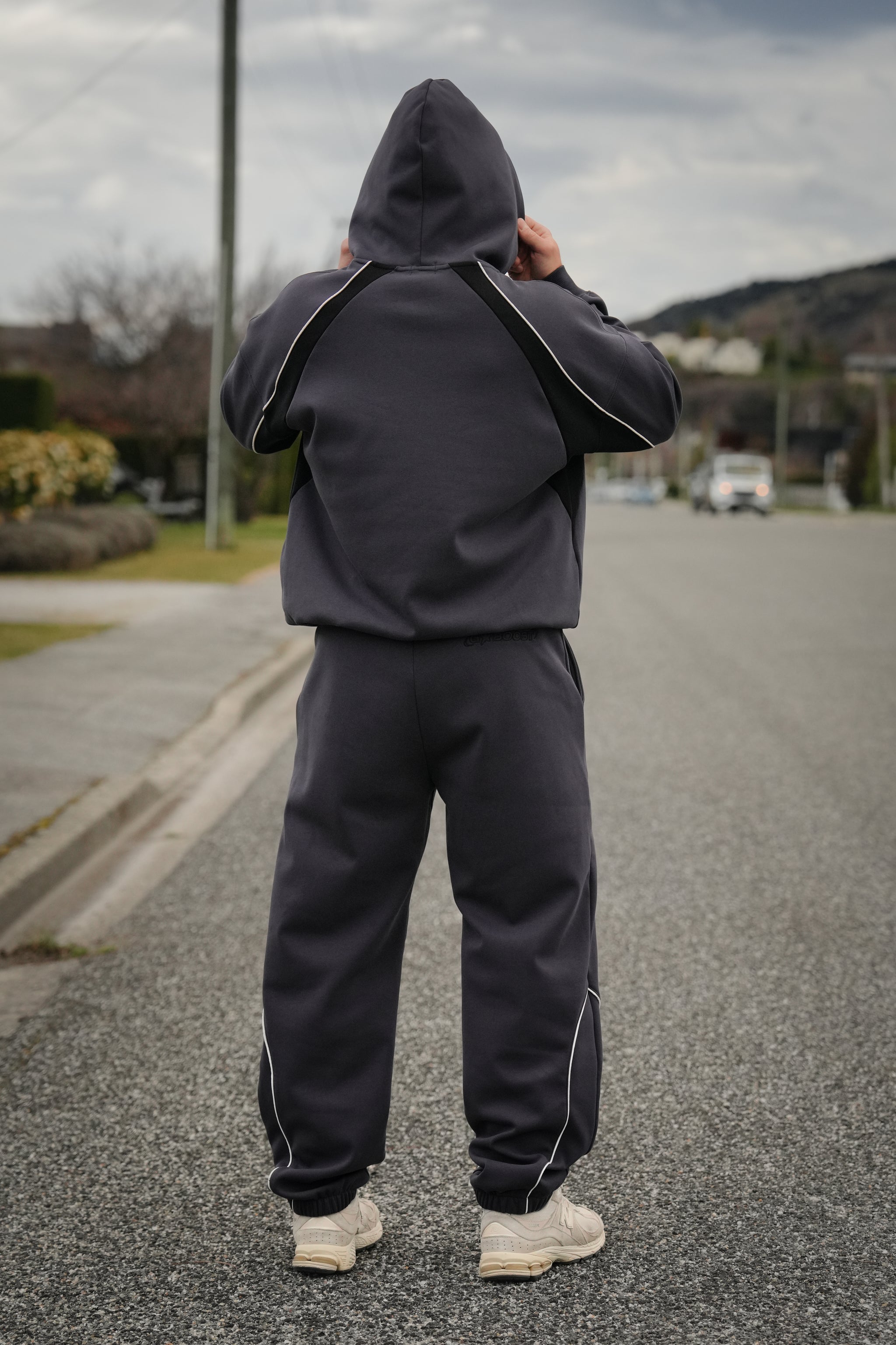 Core Line Jogger - Grey