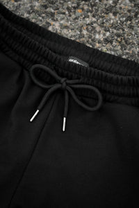 Core Line Jogger - Black