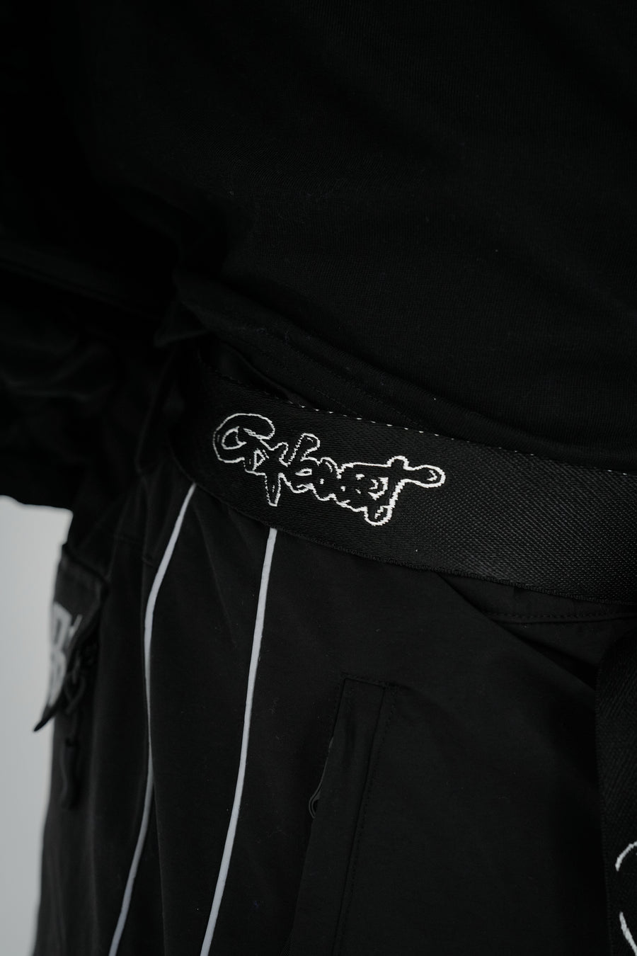 Graffiti Metal Belt - Grey