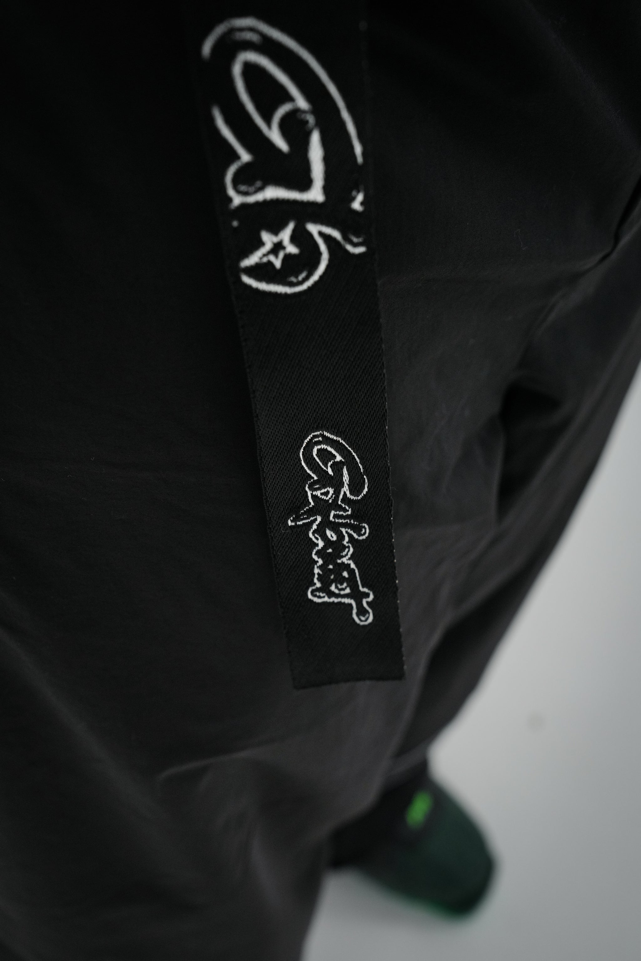 Graffiti Metal Belt - Grey