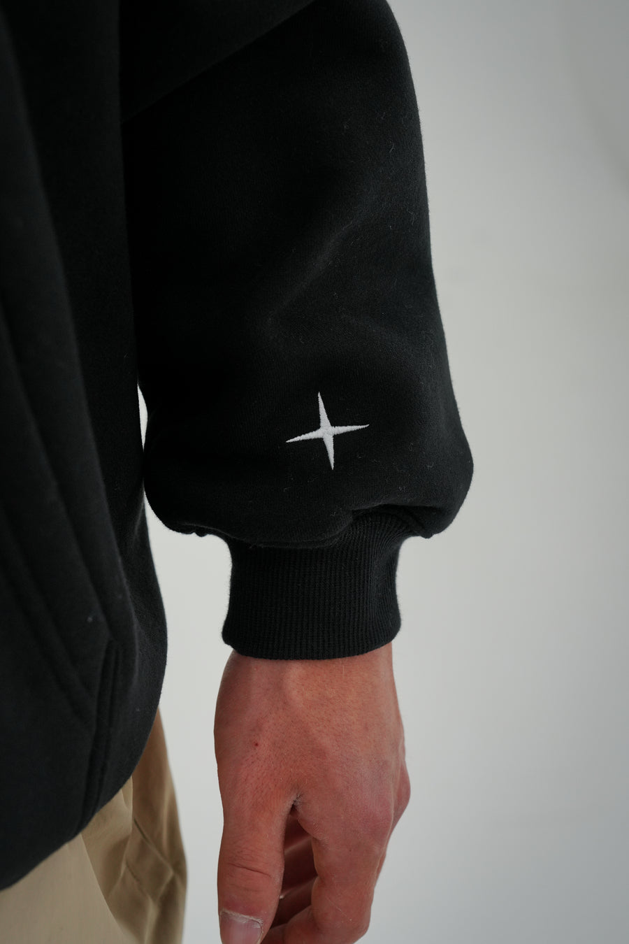 Summit Hoodie - Black